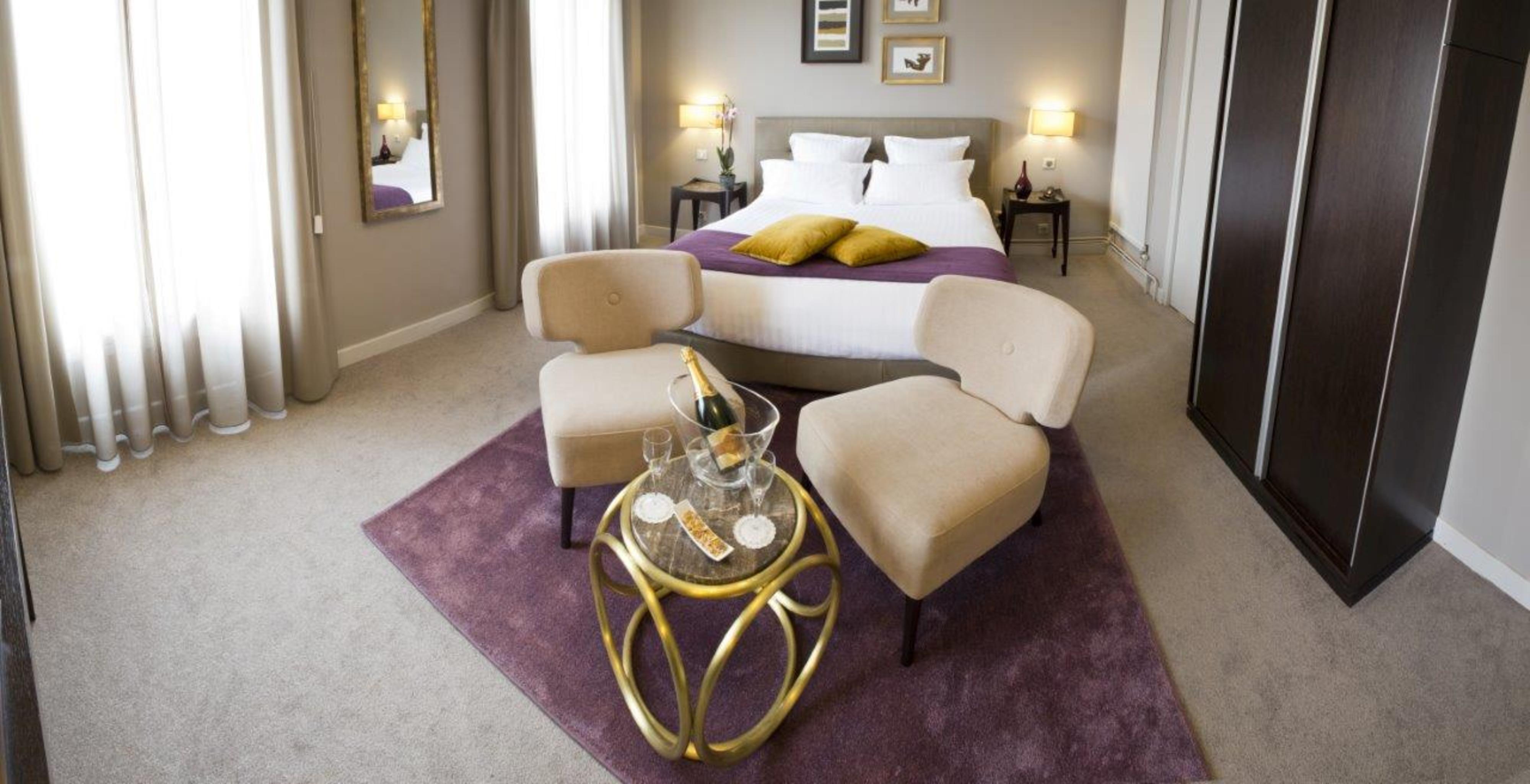 Sonder Le Frochot 3* Parigi