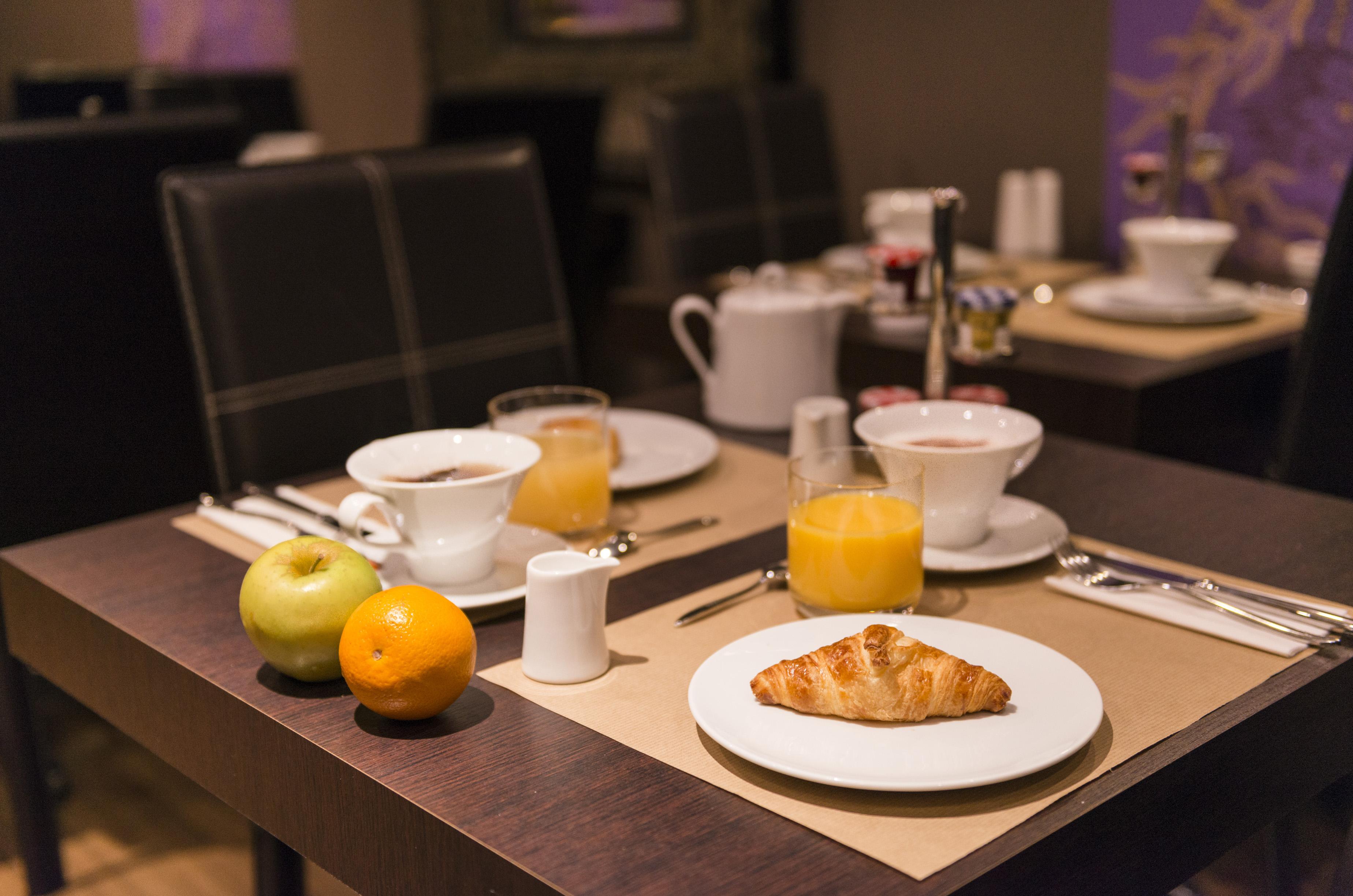Sonder Le Frochot Hotel Parigi