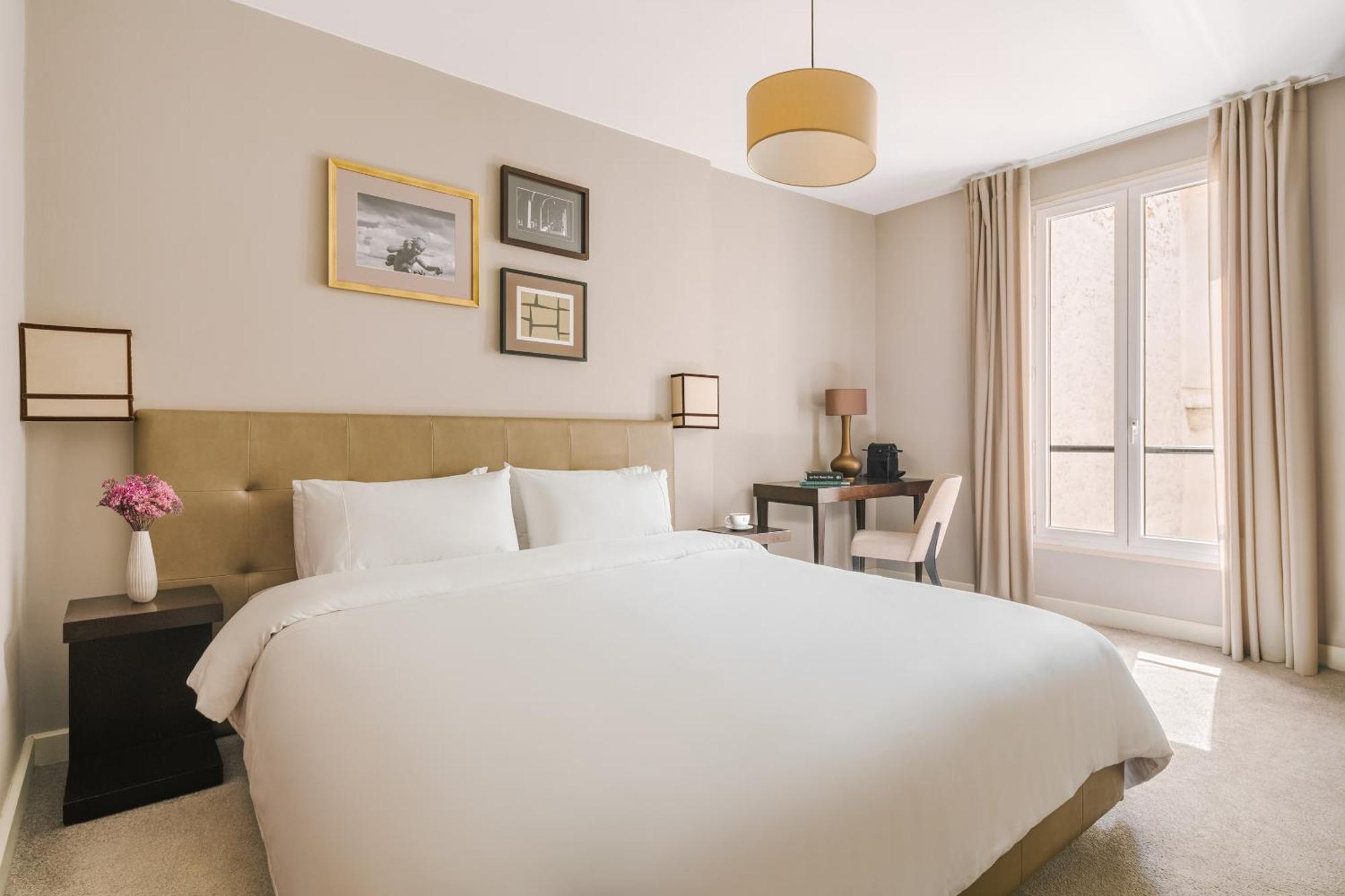 Sonder Le Frochot 3* Parigi