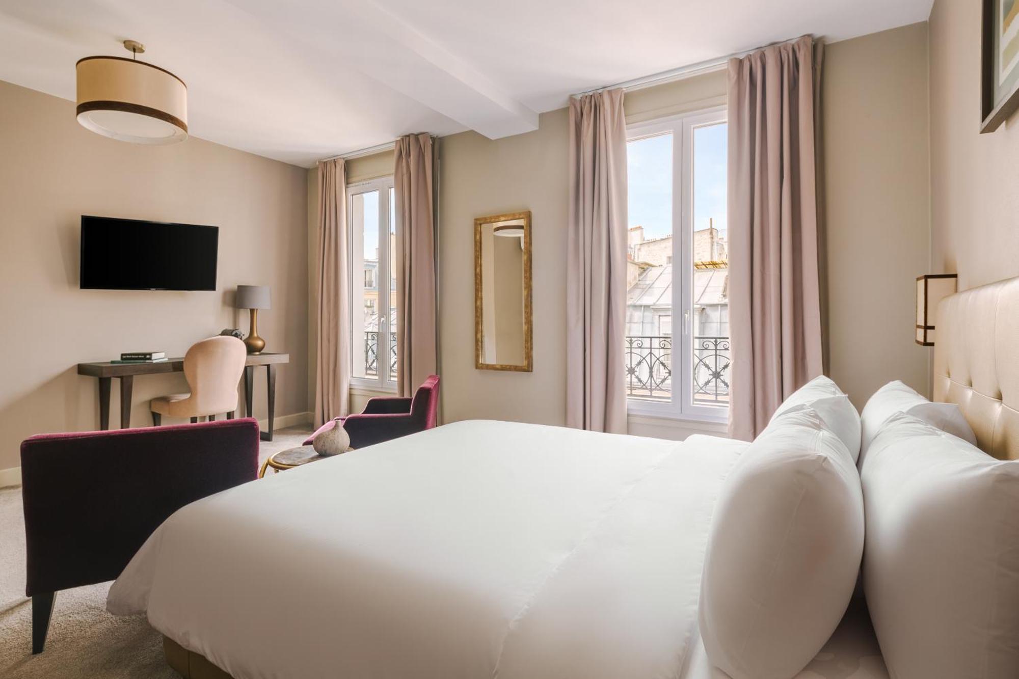 Sonder Le Frochot Parigi